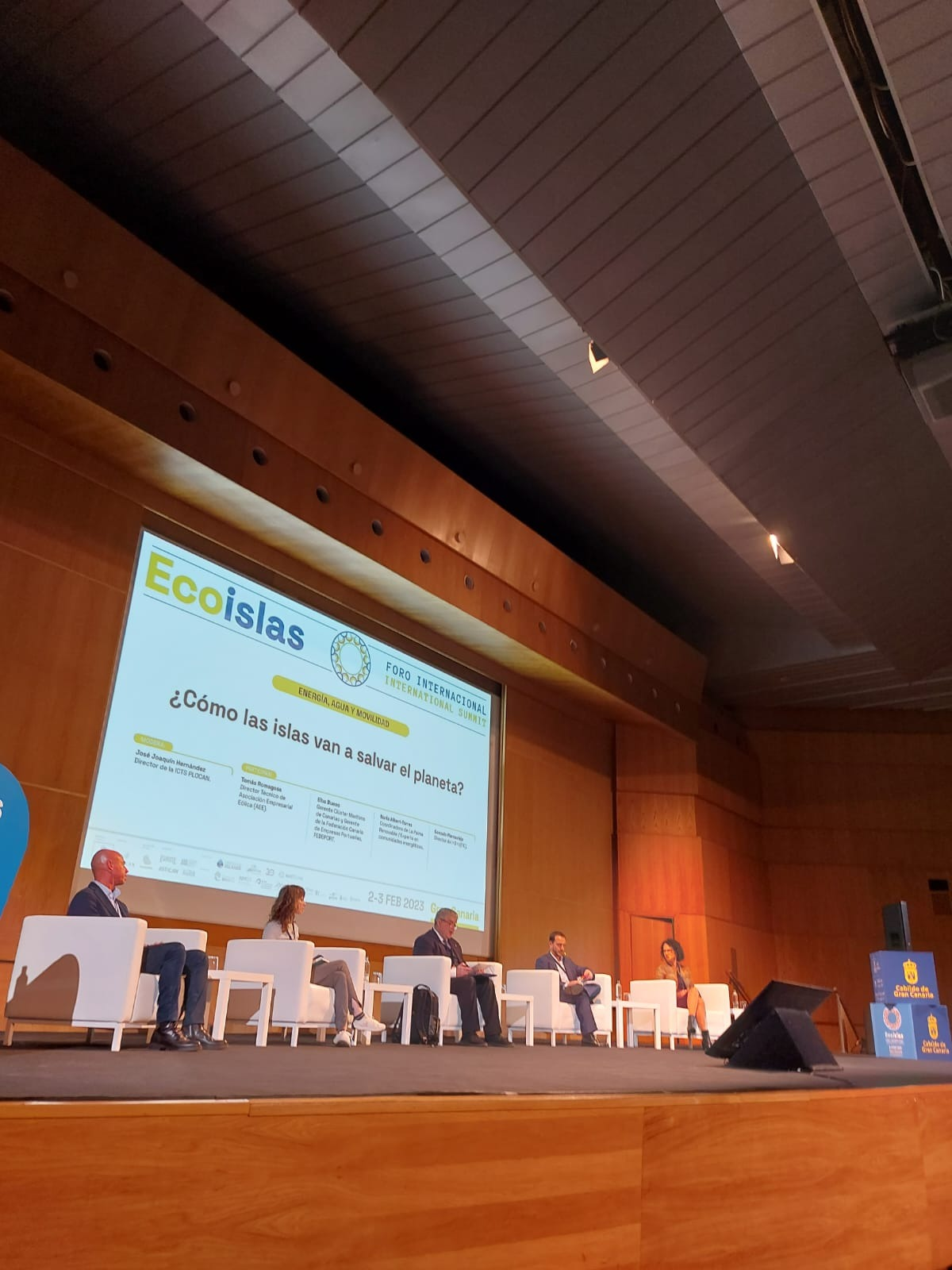 Canarias como banco de ensayo de las energías renovables marinas en el foro Ecoislas