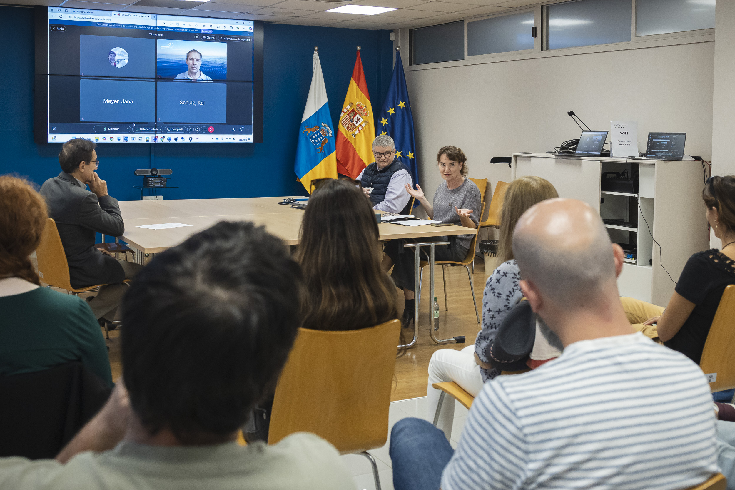 PLOCAN pays tribute to Professor Ulf Riebesell for his collaboration with the institution, naming a room at its onshore facilities after him